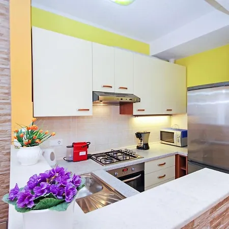 Apartamento By The Sea - 19202 *